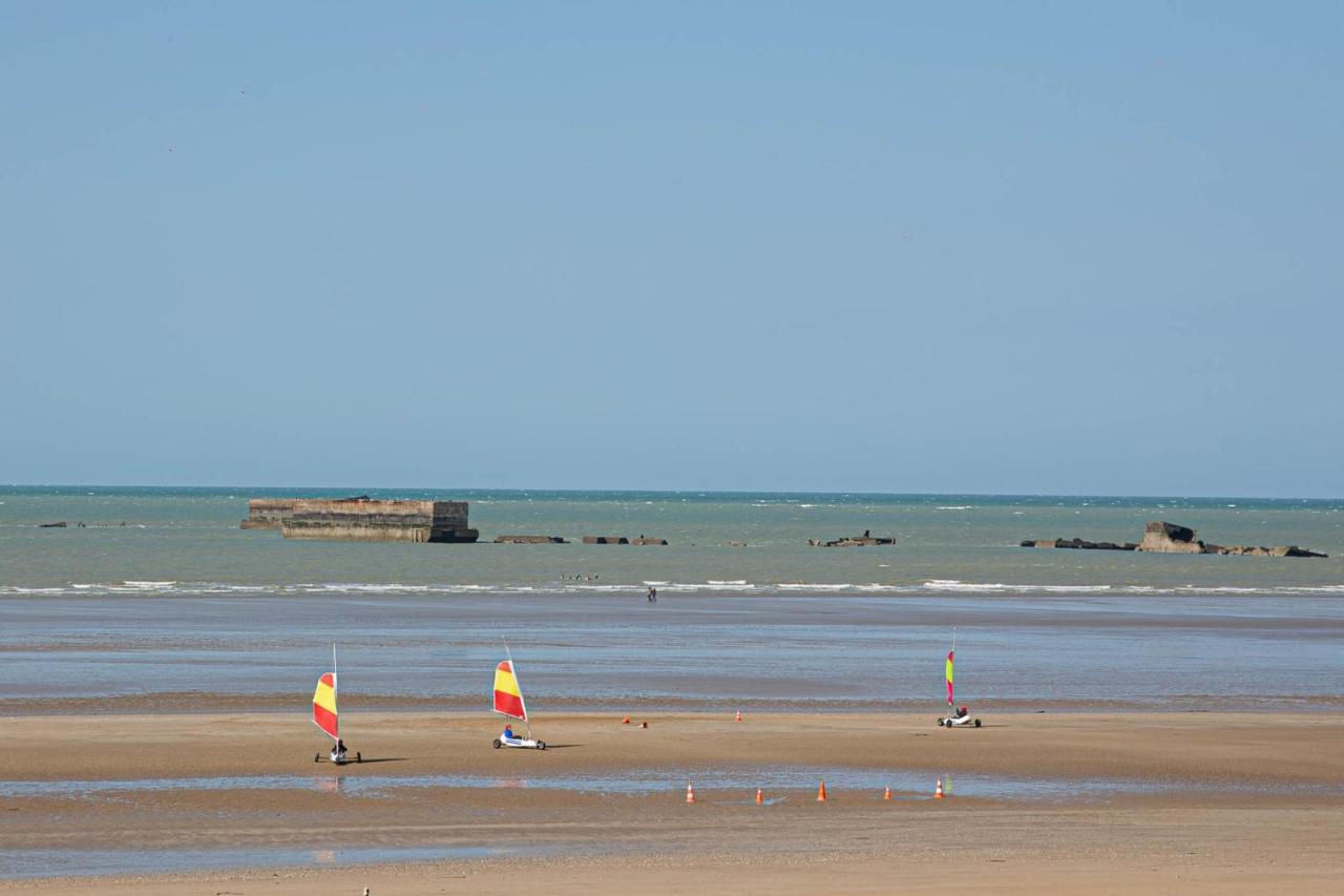 Place 6 Nice Apartment In The Heart Of Arromanches Exterior photo